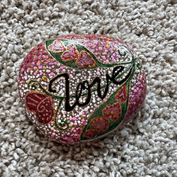 Mandala Painted Stone Handmade painted rock Art Collection Red and Black love - Picture 2 of 5